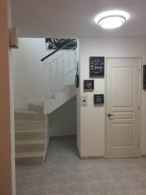 カンクン Casa Monik, A Dos Pasos De La Playaヴィラ エクステリア 写真